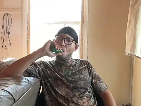 ThrowedWorldWide online show from 20, 12, 2025