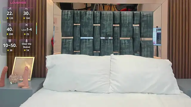 celestebellmont online show from 14, 10, 2025