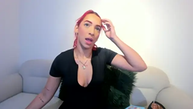 Snapshot of theladymonserrateshow chatting on 18, 11, 2025 theladymonserrateshow online show from 18, 11, 2025