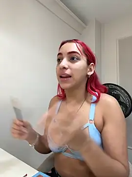 Snapshot of theladymonserrateshow chatting on 19, 11, 2025 theladymonserrateshow online show from 19, 11, 2025