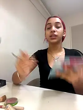 Snapshot of theladymonserrateshow chatting on 21, 11, 2025 theladymonserrateshow online show from 21, 11, 2025