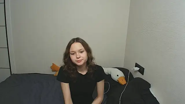 Snapshot of CandyPiggy chatting on 16, 10, 2025 CandyPiggy online show from 16, 10, 2025