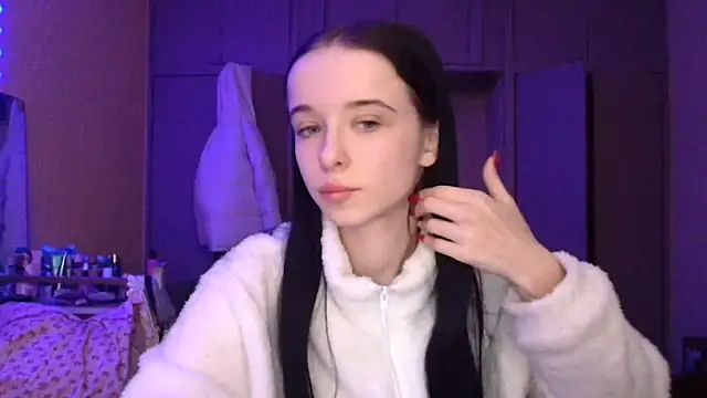 Snapshot of Emilia_Light chatting on 10, 2, 2026 Emilia Light online show from 10, 2, 2026