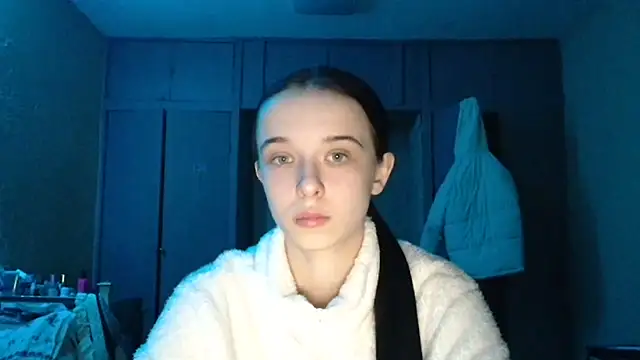 Snapshot of Emilia_Light chatting on 12, 2, 2026 Emilia Light online show from 12, 2, 2026