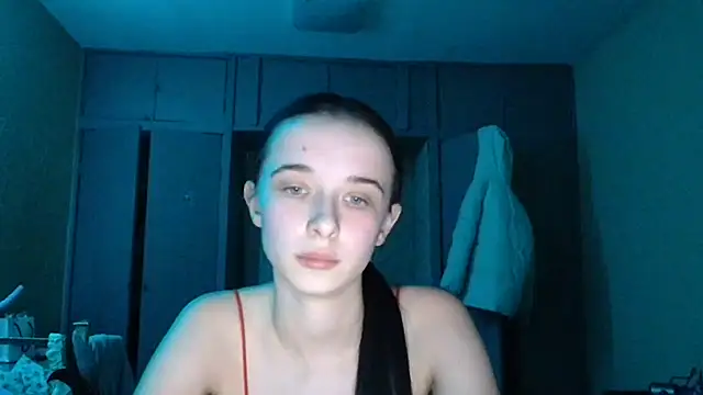 Snapshot of Emilia_Light chatting on 22, 2, 2026 Emilia Light online show from 22, 2, 2026