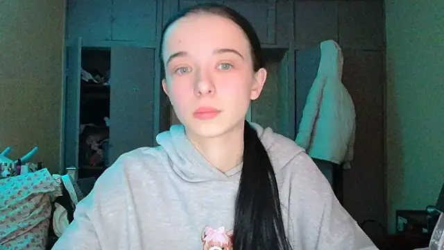 Snapshot of Emilia_Light chatting on 24, 2, 2026 Emilia Light online show from 24, 2, 2026