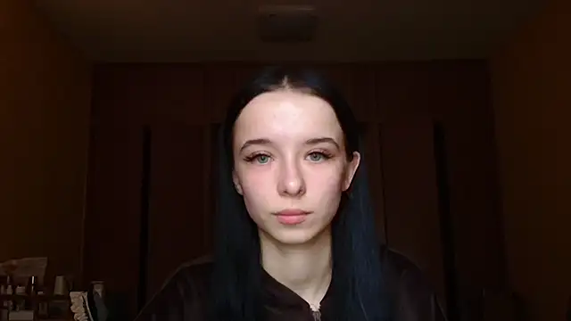 Snapshot of Emilia_Light chatting on 19, 3, 2026 Emilia Light online show from 19, 3, 2026