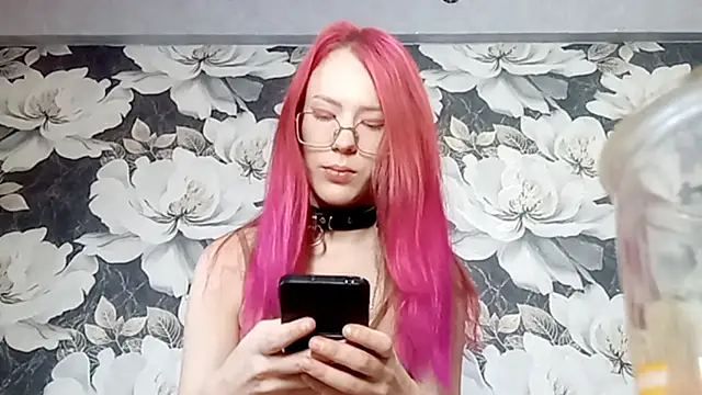 LiaCusson online show from 7, 10, 2025