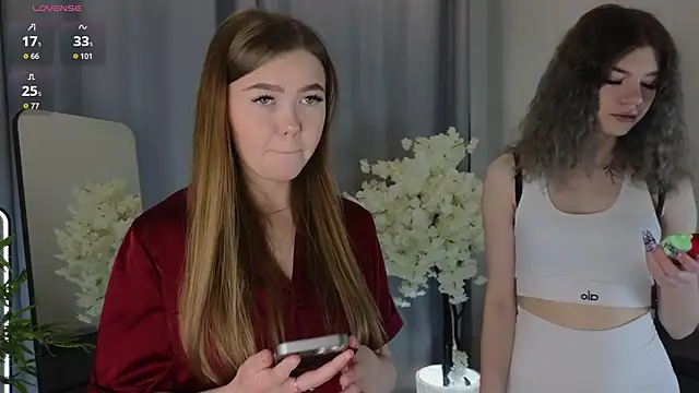 TwixieGuo online show from 11, 10, 2025