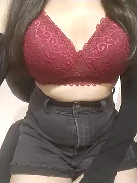 Snapshot of Rosie_Star chatting on 16, 10, 2025 Rosie Star online show from 16, 10, 2025