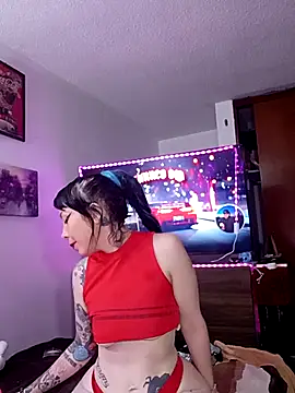 Snapshot of pinklajokr chatting on 10, 11, 2025 pinklajokr online show from 10, 11, 2025