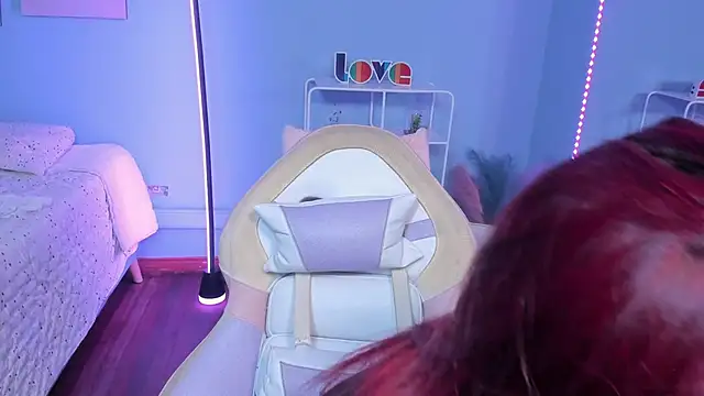 KathiaSaenz  online show from 3, 2, 2026