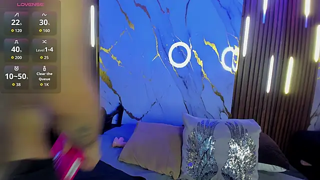 Snapshot of NoahVidall chatting on 6, 3, 2026 NoahVidall online show from 6, 3, 2026