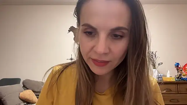 AnnieLove7722 online show from 29, 10, 2025