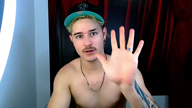 AlexPiersss online show from 5, 11, 2025