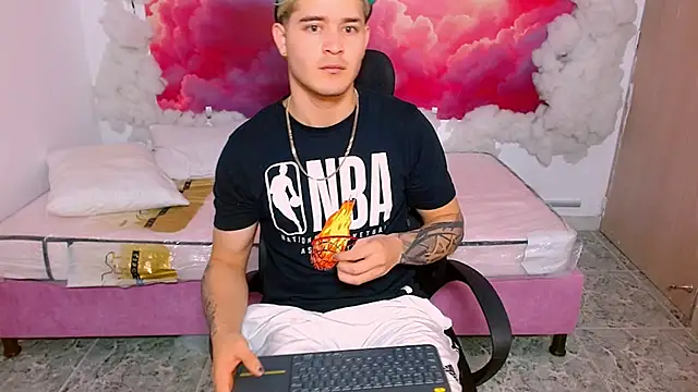 AlexPiersss online show from 20, 11, 2025