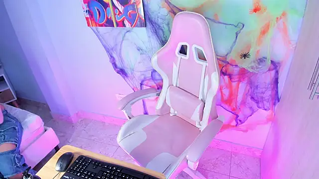 Snapshot of Athenea__fox chatting on 29, 10, 2025 Athenea fox online show from 29, 10, 2025