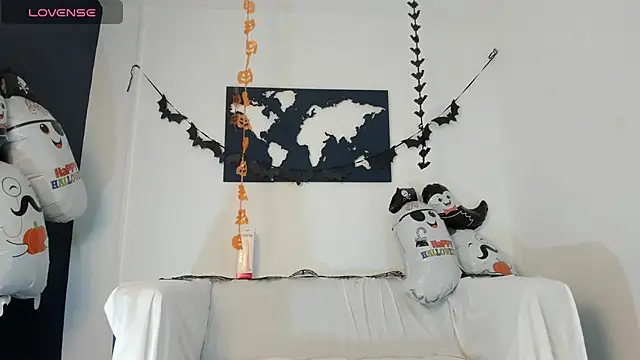 Snapshot of XaanderGrey chatting on 31, 10, 2025 XaanderGrey online show from 31, 10, 2025