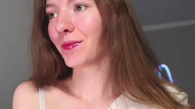 Snapshot of Why_me_stella chatting on 11, 10, 2025 Why me stella online show from 11, 10, 2025