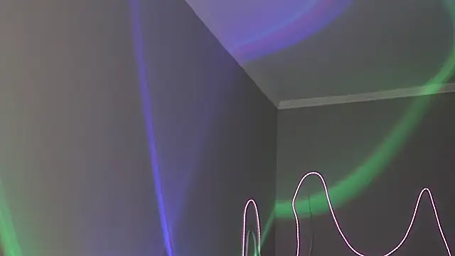 Snapshot of Why_me_stella chatting on 28, 10, 2025 Why me stella online show from 28, 10, 2025