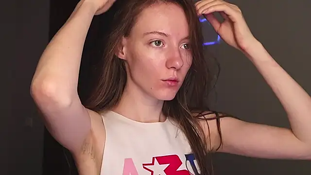 Snapshot of Why_me_stella chatting on 2, 11, 2025 Why me stella online show from 2, 11, 2025