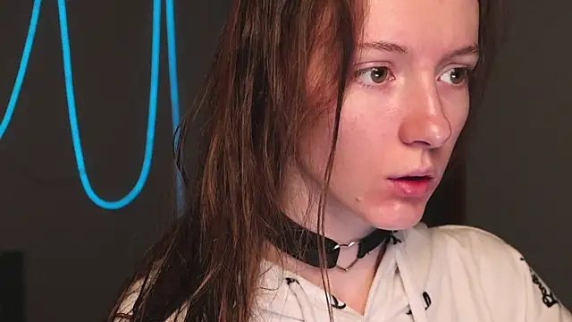 Snapshot of Why_me_stella chatting on 16, 11, 2025 Why me stella online show from 16, 11, 2025