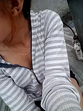 nhinhi-sexy online show from 23, 10, 2025