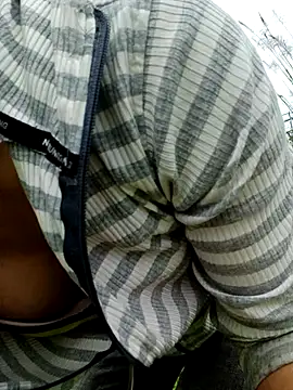 nhinhi-sexy online show from 4, 11, 2025