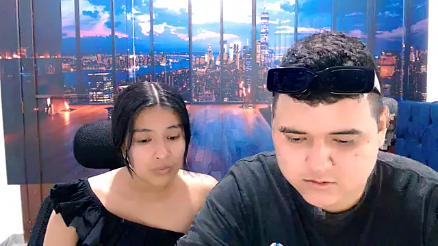 Charly and laura online show from 8, 10, 2025