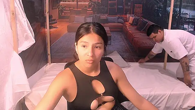 Charly and laura online show from 18, 11, 2025