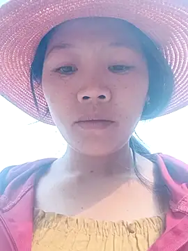 bree-zz online show from 3, 3, 2026