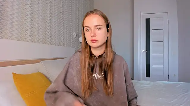 Snapshot of LilMary_ chatting on 22, 10, 2025 LilMary online show from 22, 10, 2025