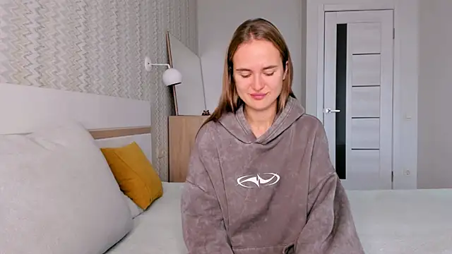 Snapshot of LilMary_ chatting on 3, 11, 2025 LilMary online show from 3, 11, 2025