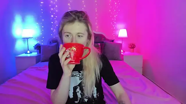 CamillaDreamer online show from 8, 2, 2026