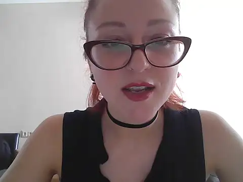 Sweet00Fox online show from 22, 11, 2025