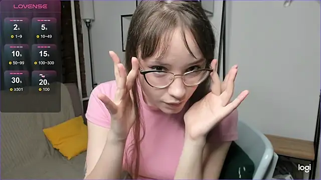KinkySeraph online show from 6, 10, 2025