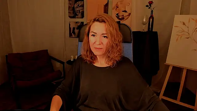 Snapshot of DonnaSmitth chatting on 20, 10, 2025 DonnaSmitth online show from 20, 10, 2025