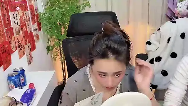 NEWONETO online show from 1, 2, 2026