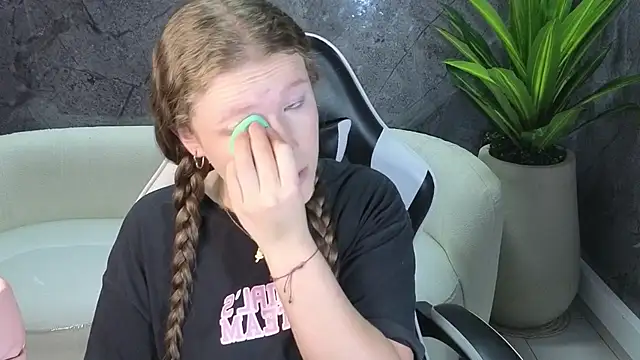 carla tp online show from 27, 10, 2025