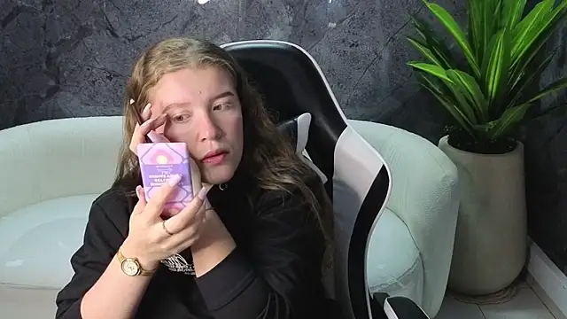 carla tp online show from 5, 11, 2025