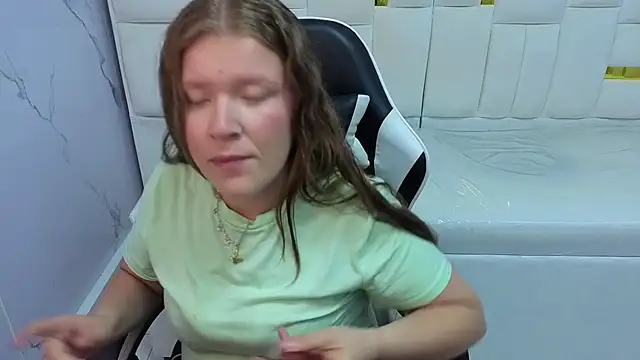 carla tp online show from 19, 11, 2025