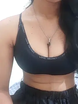 Meenu rani6 online show from 11, 2, 2026