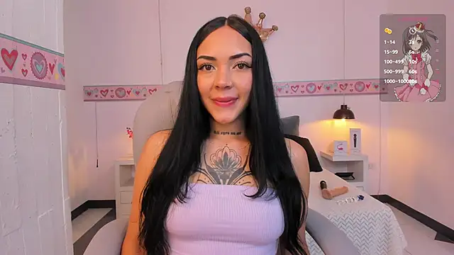 Snapshot of AndreaG_ chatting on 19, 10, 2025 AndreaG online show from 19, 10, 2025