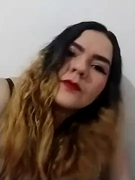 Snapshot of coral_marley chatting on 18, 10, 2025 coral marley online show from 18, 10, 2025
