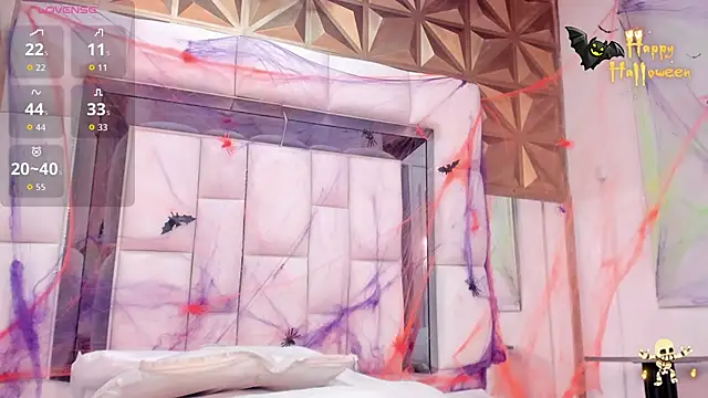 violet milleer online show from 30, 10, 2025