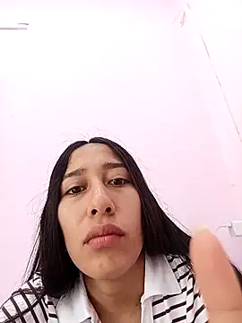 Snapshot of Amelia_Rivas chatting on 11, 11, 2025 Amelia Rivas online show from 11, 11, 2025