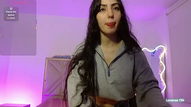 Ixchel tay online show from 16, 10, 2025