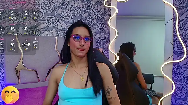 ALI TAY1 online show from 4, 10, 2025