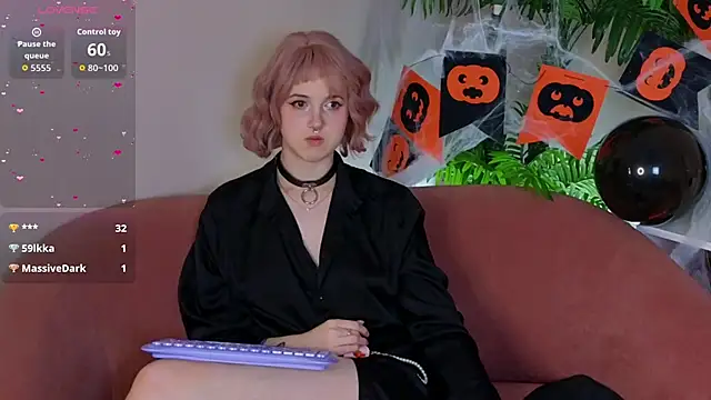 luna son online show from 20, 10, 2025