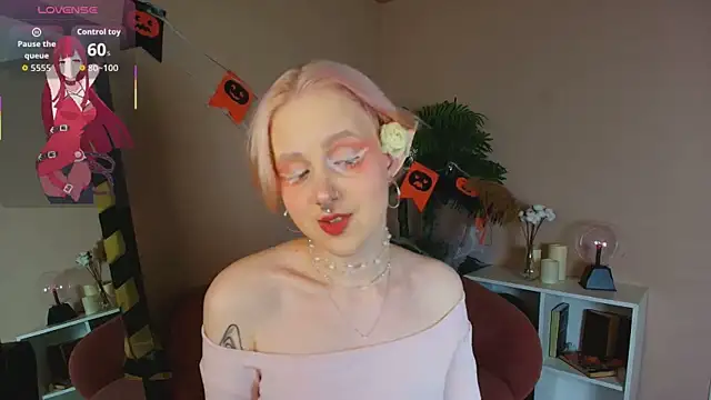 luna son online show from 1, 11, 2025